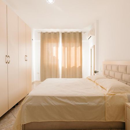 Rs Place 1-Bedroom Apartment Tirana Zewnętrze zdjęcie